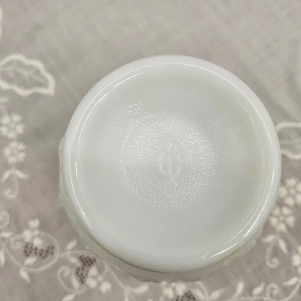 White Milk Glass Artichoke‎ Bud Vase Trinket Dish Home Decor